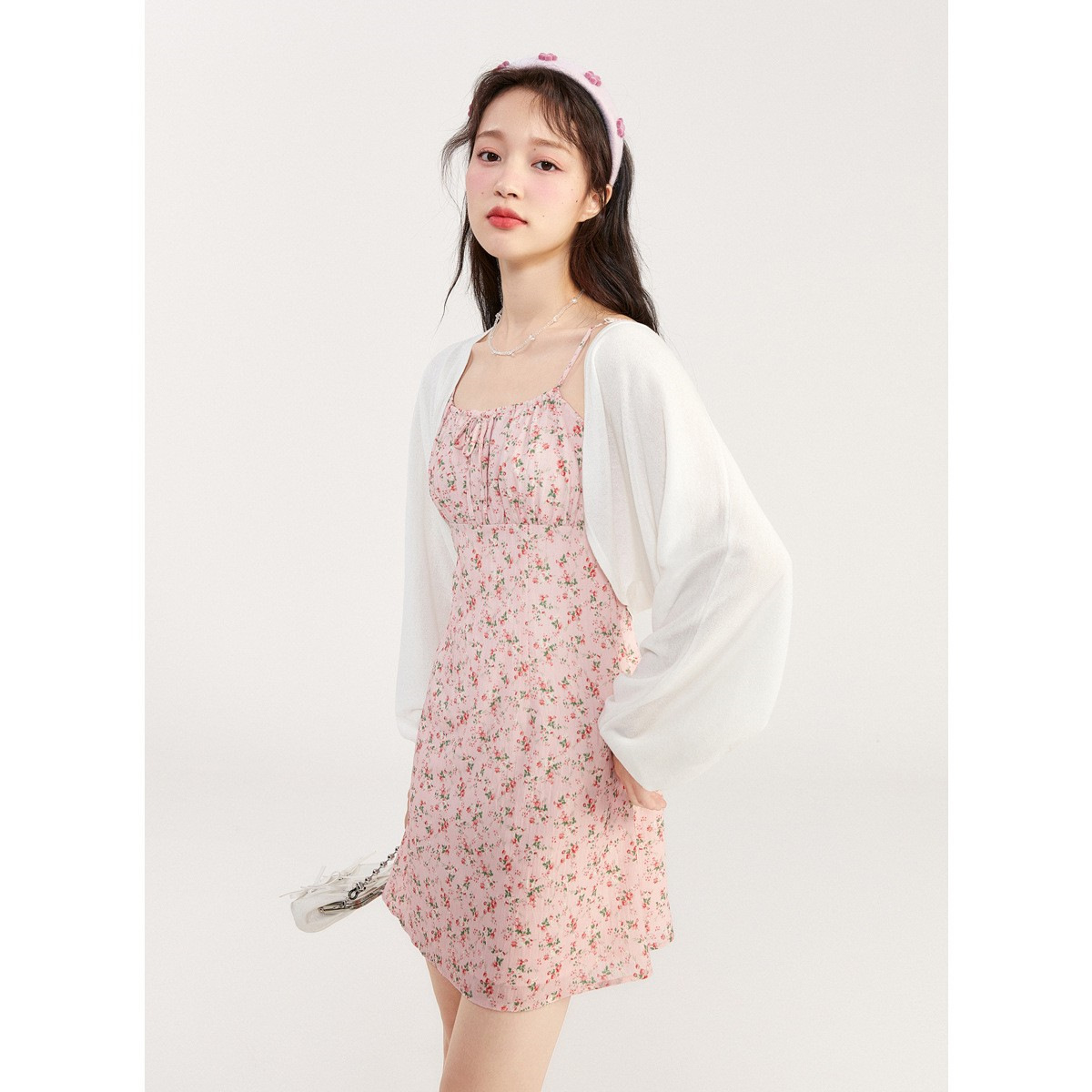 氣質吊帶連衣裙2021早春少女碎花吊帶修身連衣裙